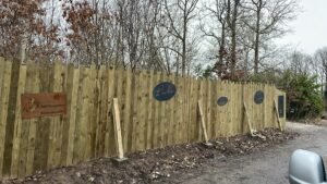 Autres services (167)