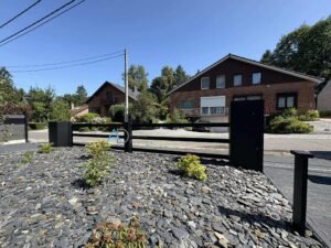 Autres services (183)