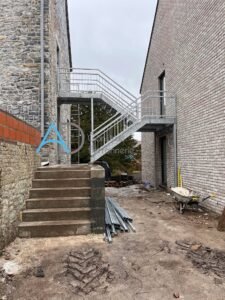 Escalier 16